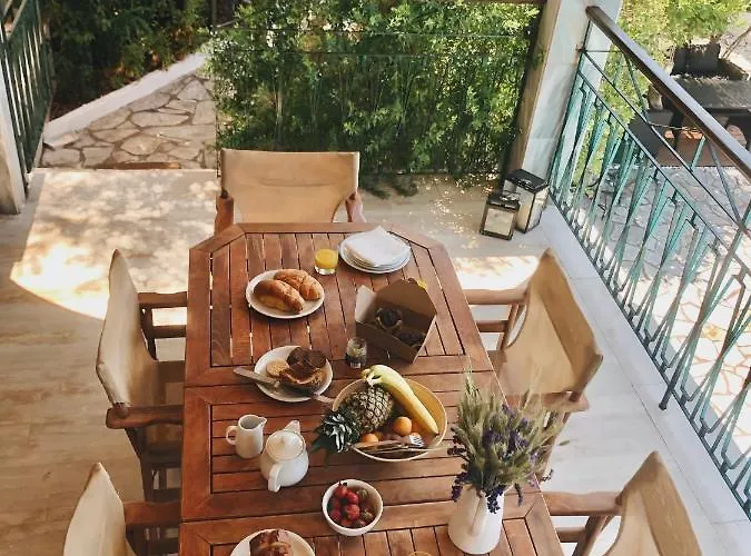 Villa Gran Domenica Corfu, Private Pool, Sea View, Garden Nisaki (Corfu)