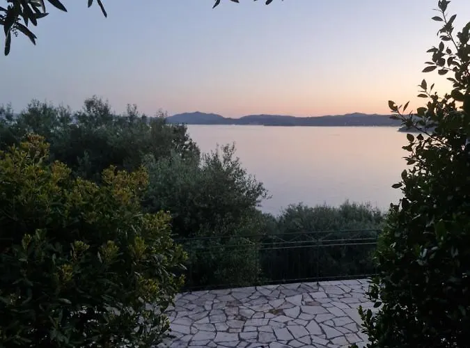 别墅 Gran Domenica Corfu, Private Pool, Sea View, Garden Nisaki (Corfu)